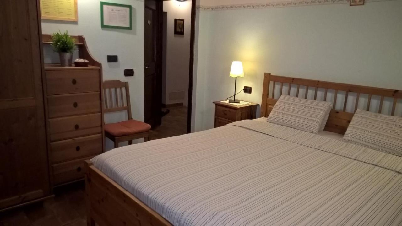 Villa La Piana Dei Castagni Castel dʼAiano Habitación foto